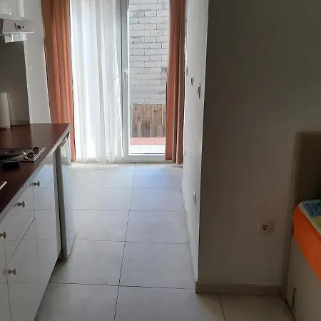 11 Sleeps 4 Guests * 斯普利特